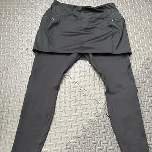 Black Athleta skirt leggings